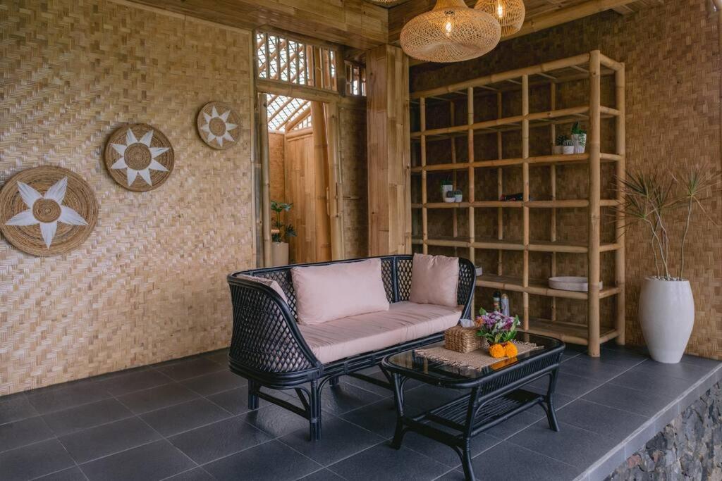 Villa Makerti Bali~Bamboo House Selat Exterior foto