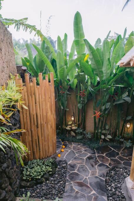 Villa Makerti Bali~Bamboo House Selat Exterior foto