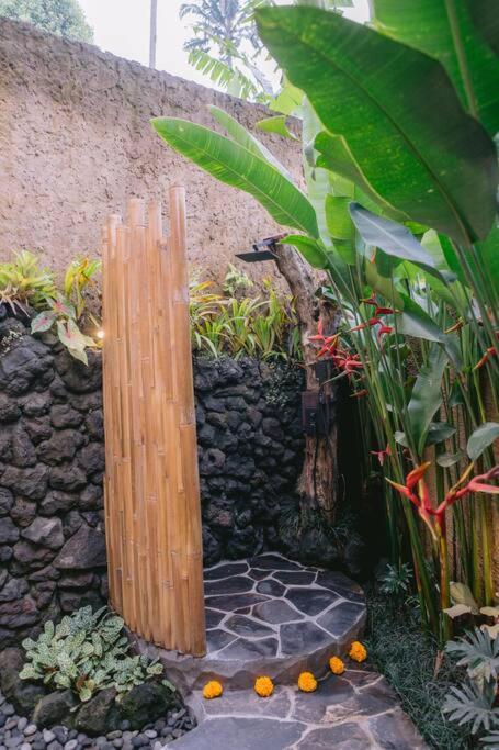 Villa Makerti Bali~Bamboo House Selat Exterior foto
