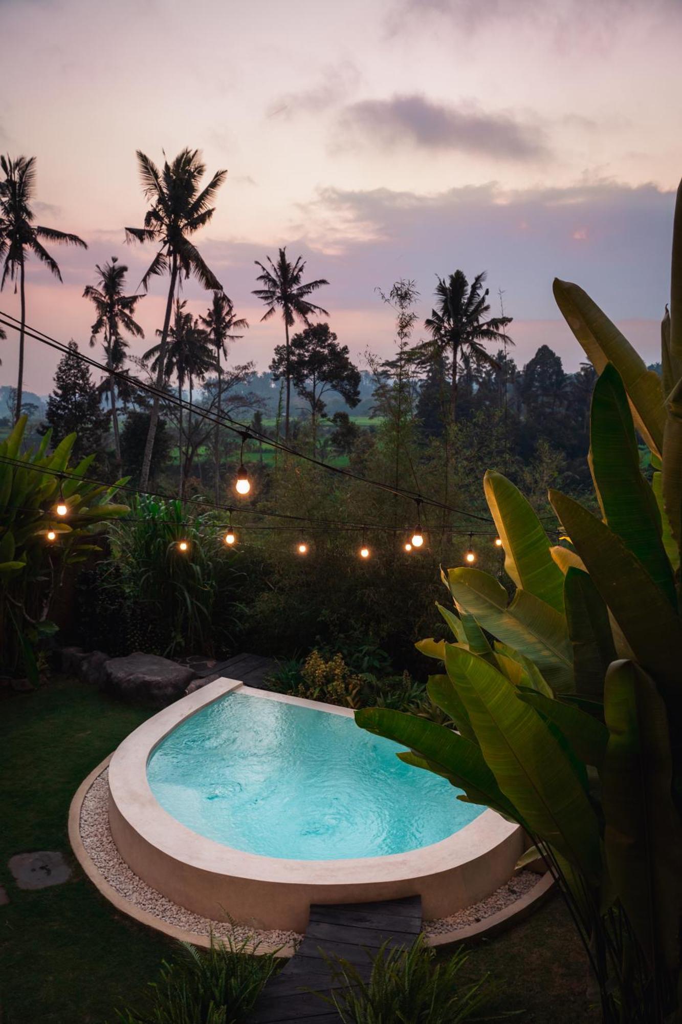 Villa Makerti Bali~Bamboo House Selat Exterior foto