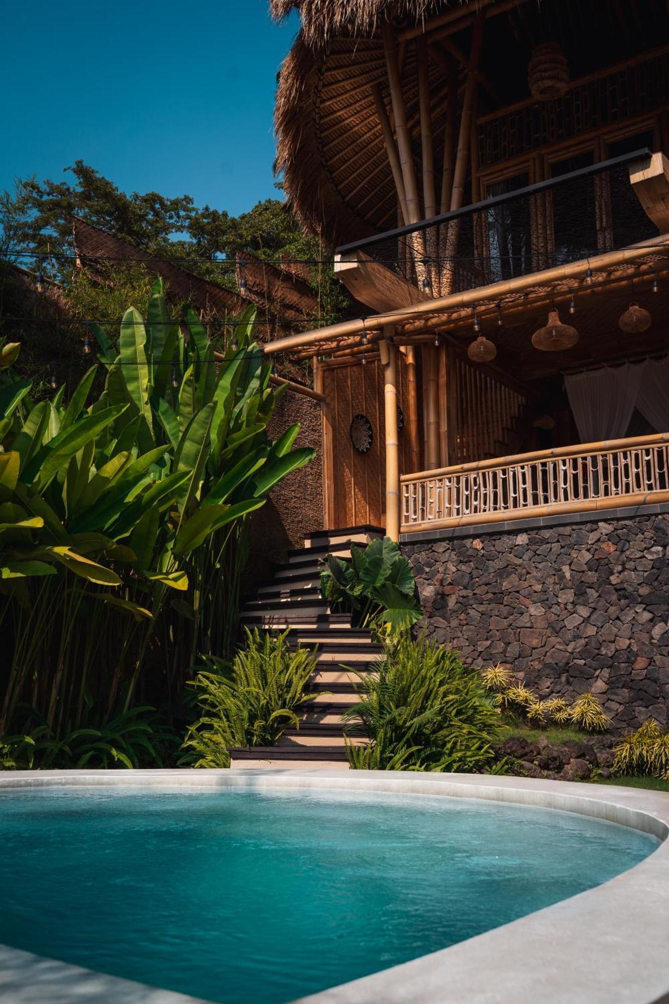 Villa Makerti Bali~Bamboo House Selat Exterior foto